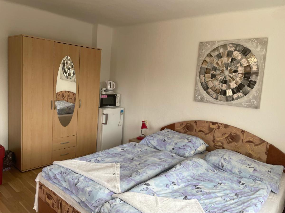 Hotel Penzion Fontana Náměšť nad Oslavou Zewnętrze zdjęcie